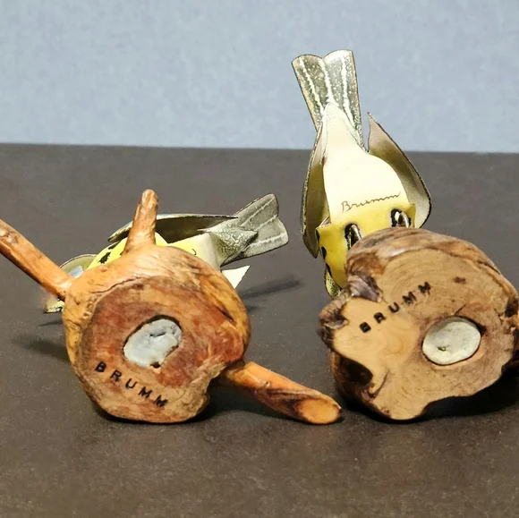 Norman Brumm enamel on copper birds on wood - Picture 3 of 4